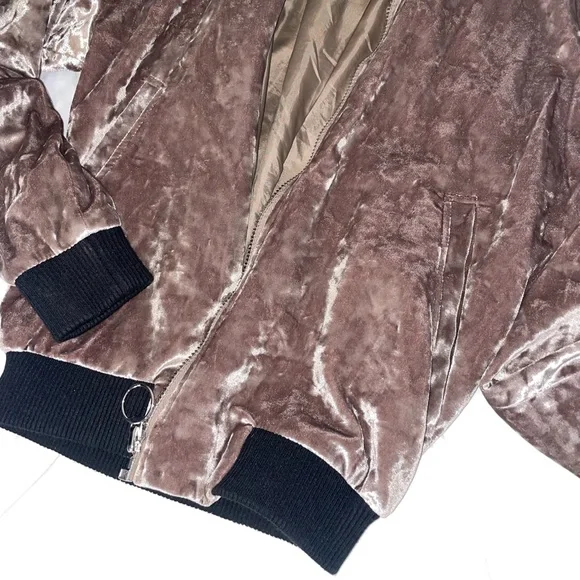 ASOS Crushed Velvet Zip Up Bomber Jacket - Picture 6 of 6